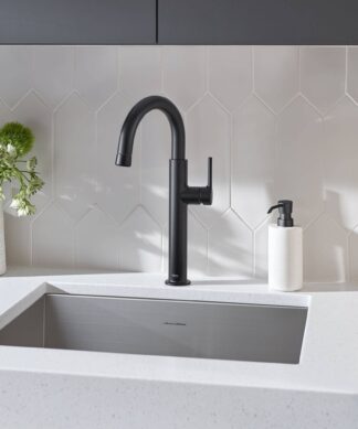 American Standard Studio® S Pull-Down Bar Faucet 1.5 gpm/5.7 L/min