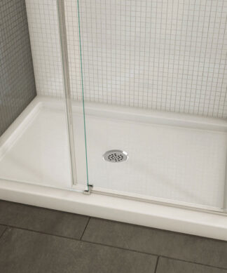 MAAX SERIES B3Round 4836 Acrylic Corner Right Shower Base with Anti-slip Bottom with Center Drain in White 47 7/8" x 35 7/8" x 3"