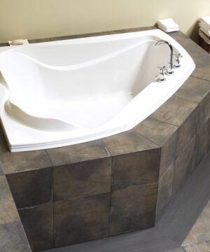 MAAX Cocoon 60" x 54" x 21" Acrylic Corner Center Drain Bathtub